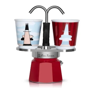 آلة تحضيرالقهوة مزدوجة مصممة لتحضير فنجانين في آن واحد